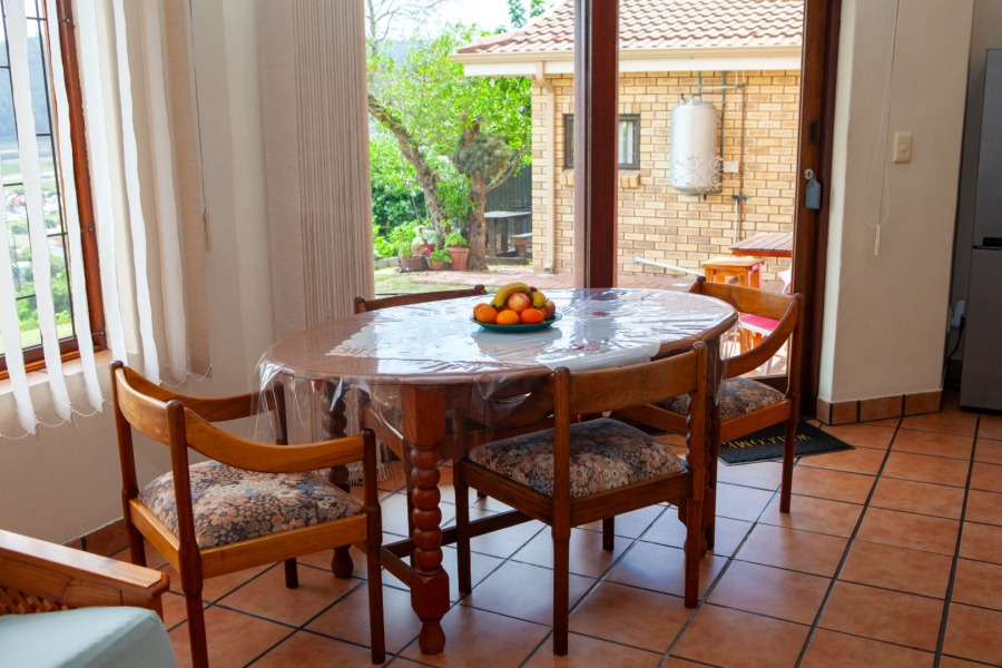 4 Bedroom Property for Sale in Southern Cross Western Cape